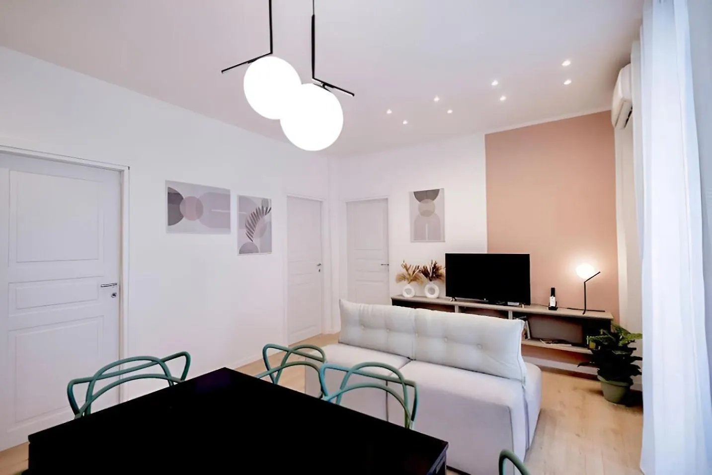 Politeama Charming Apartment Palermo Italy